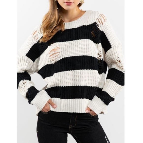 Nwot Distressed Striped Sweater 